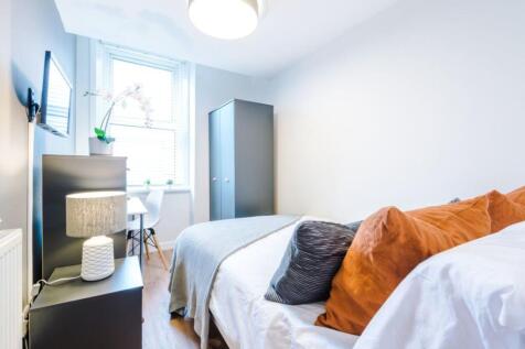 74GA - Bedroom