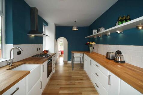 122PR Kitchen