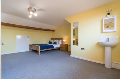 17 York Road - bedroom