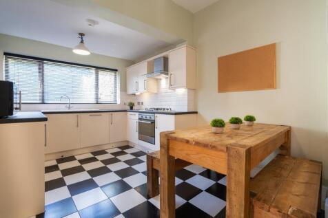 17 York Road - kitchen