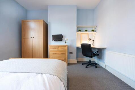 17 York Road - bedroom