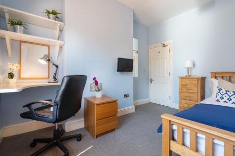 17 York Road - bedroom