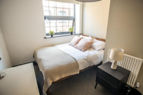 Flat W, Hosiery, Bedroom 2