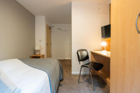 Hope Court Flat 8 bedroom 2
