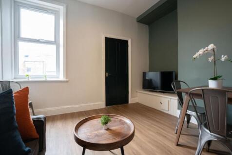 51DR - Living Area