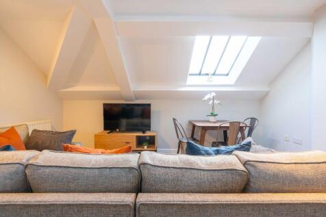 Flat 11 Shiners Yard