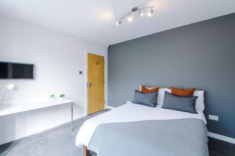 5SG - Bedroom 1