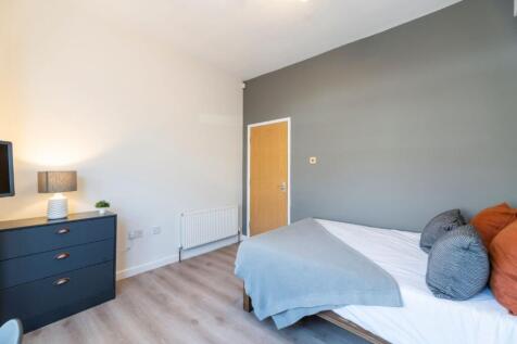51WS - Bedroom 1
