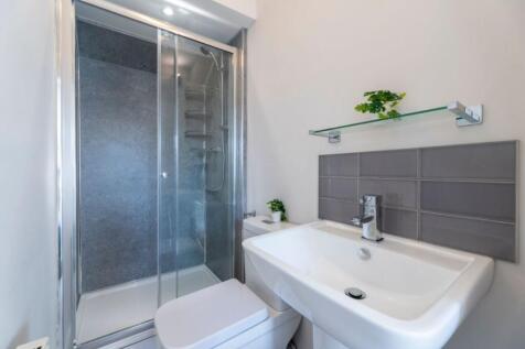 51WS - Bathroom