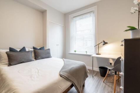 51MS - Bedroom 1