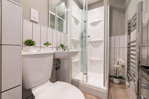 1FSF11 - Bathroom