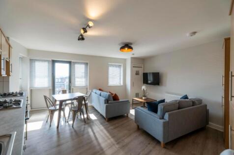 1FSF11 - Living Area