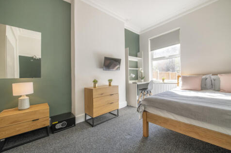 11 Arthur, Bedroom 11