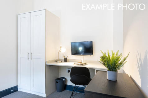 Flat 9, Shoe &amp; Boot, Example Bedroom 1