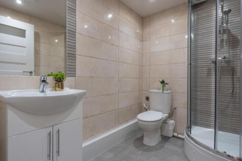 Jesmond View Block A Flat 9 bathroom 1