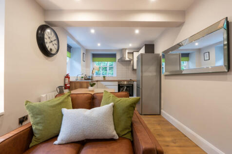 Jesmond View Block A Flat 9 living room 2