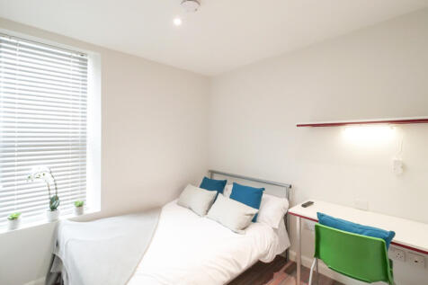 82 Ashford Street, bedroom 2