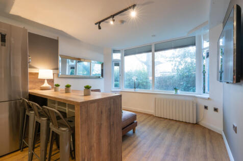 Jesmond View Block B Flat 3 kitchen 2