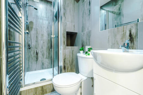 Jesmond View, Block B, Flat 8 , Bathroom 1