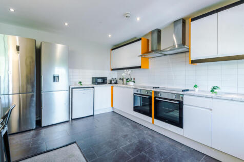 Jesmond View, Block A, Flat 7, Kitchen 3