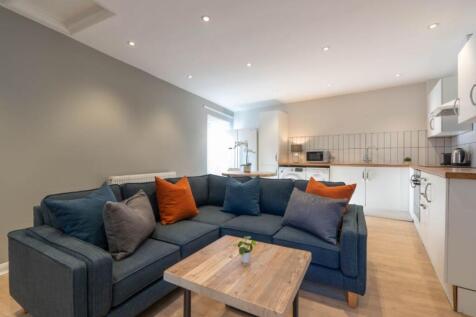 Flat C Portland Road