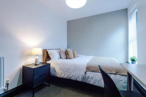 Flat V, HF, Bedroom 2