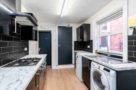 9 Manor Drive, Kitchen 2