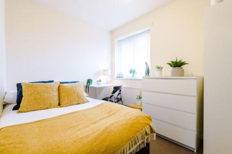 56 Charles House Bedroom 11