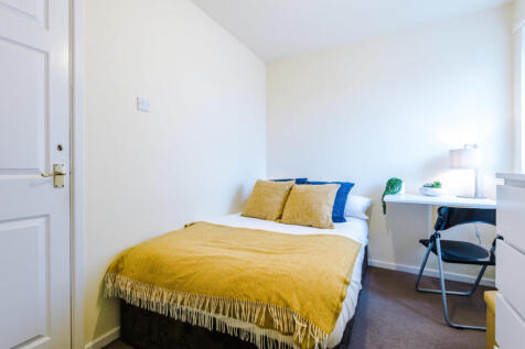 56 Charles House Bedroom 2