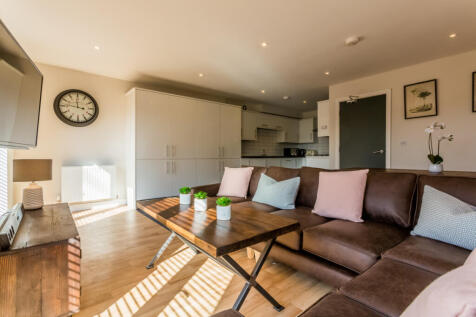 St Hilds Flat 4 living room 5