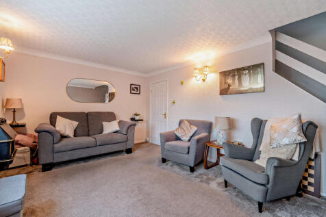 Living Room -Pro T202505281404.jpg
