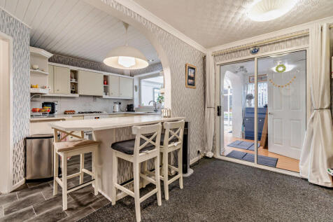 Kitchen Diner-Pro T202505281404.jpg