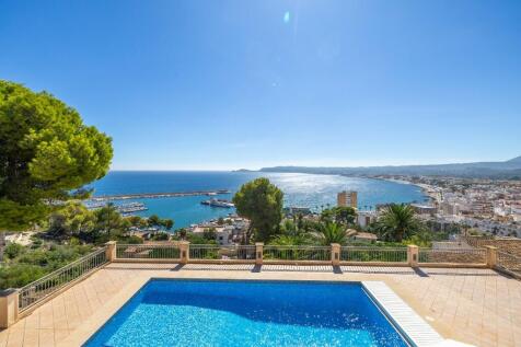 Property Image 4