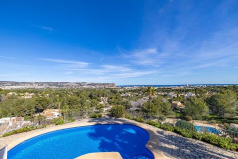Property Image 11