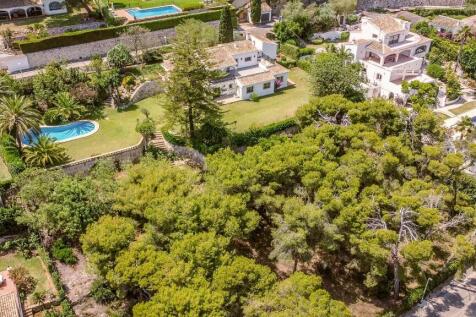 Property Image 1