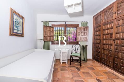 Property Image 28