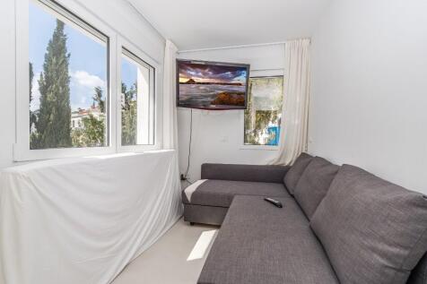Property Image 32