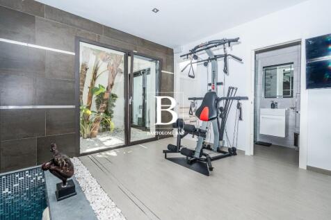 Property Image 38