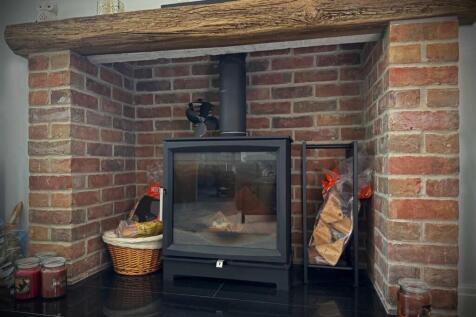Fireplace.jpg