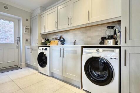 Utility Room.jpg