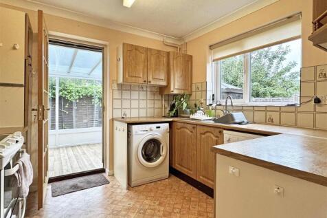 Kitchen (d).jpg