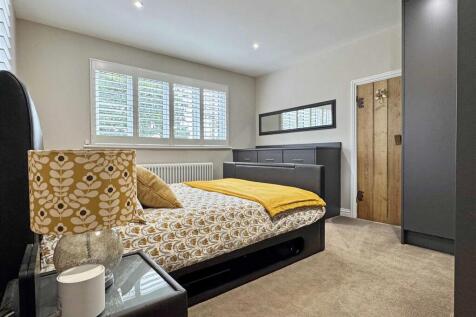 Bedroom 2.jpg