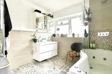 bath2.jpg