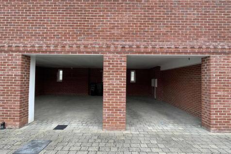 garage.jpg