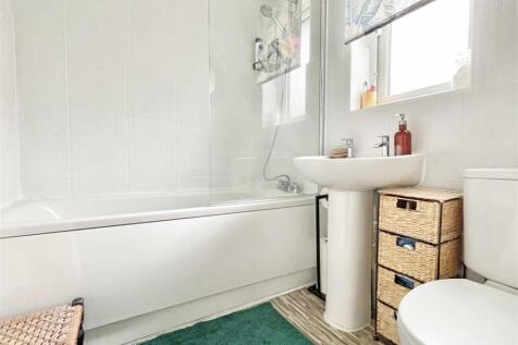 bath1.jpg