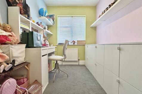Playroom Office.jpg