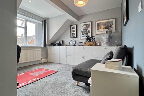 Bedroom 3.jpg