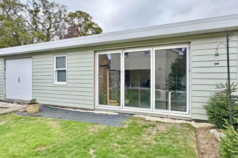 Cabin Outbuilding.jpg