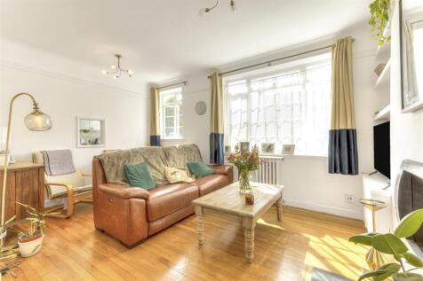 Flat_14__Hill_Court__104_Wimbledon_Hill_Road-2.JPG