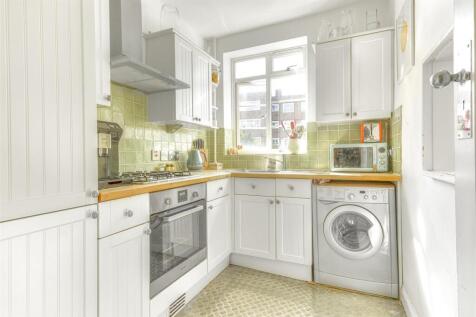 Flat_14__Hill_Court__104_Wimbledon_Hill_Road-6.jpg